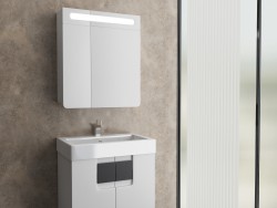 Un set di mobili per bagno