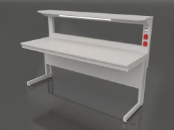 Стол лабораторный с полкой 1800 см 700
