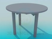 Round dining table