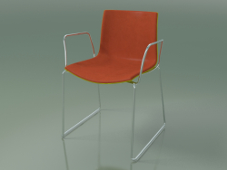 Chaise 0468 (sur rails avec accoudoirs, avec garniture avant, polypropylène PO00118)