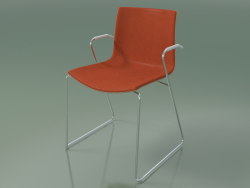 Silla 0327 (sobre rieles con reposabrazos, con moldura frontal, roble blanqueado)