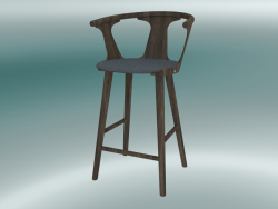 Silla de bar en el medio (SK8, H 92cm, 58x54cm, roble aceitado ahumado, Fiord 171)